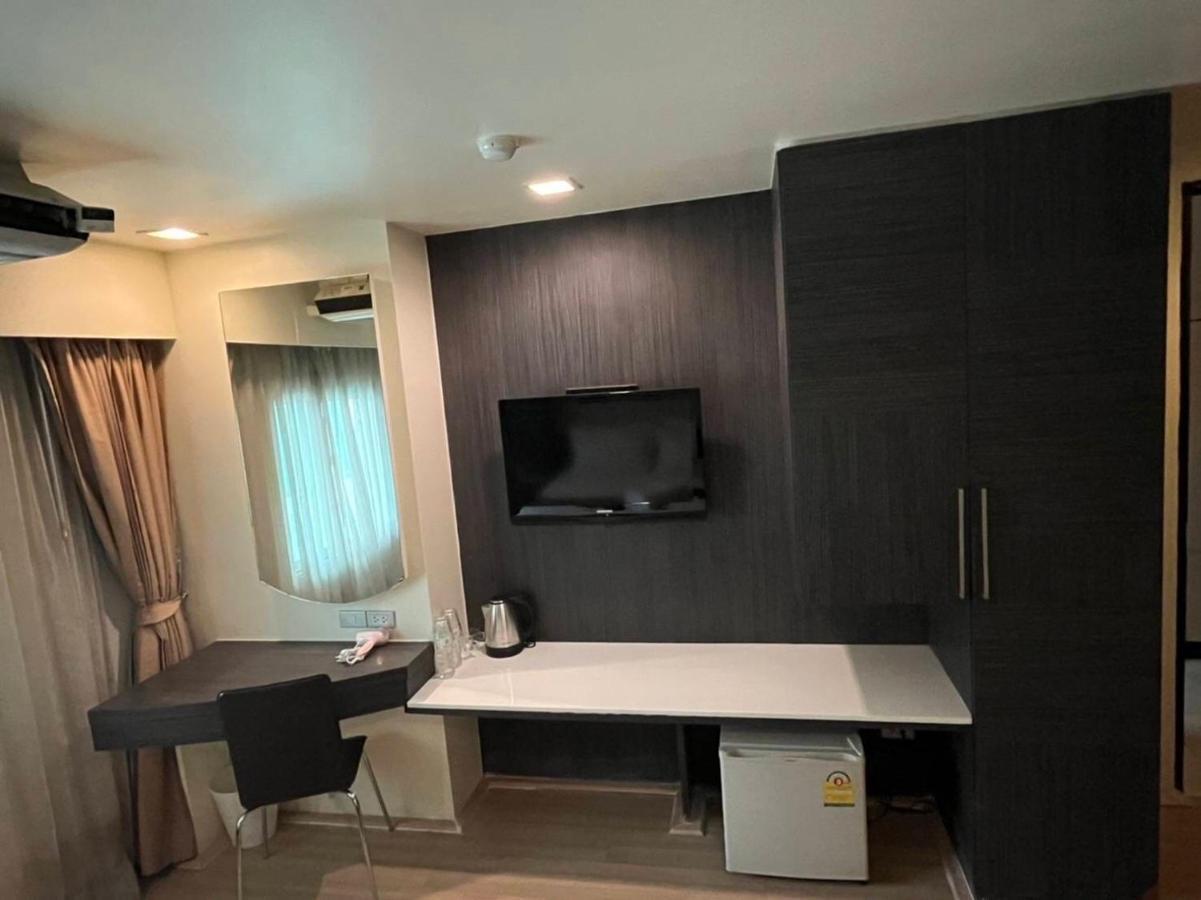 Orion Rooms Sukhumvit 11 Bangkok Exterior photo